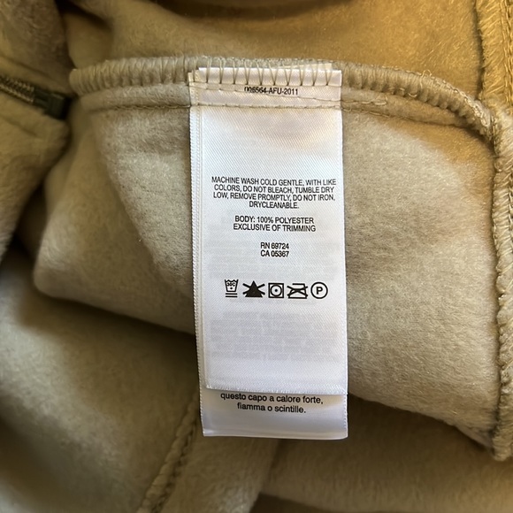 Men’s Tan Columbia Jacket - Picture 7 of 7
